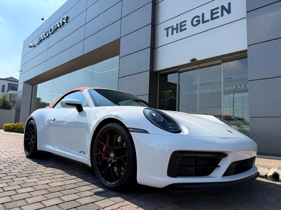 PORSCHE 911 CARRERA GTS CABRIOLET (992)
