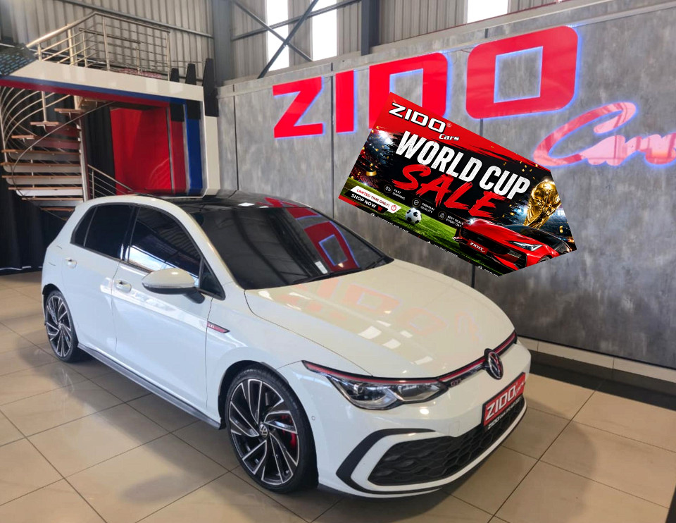 Volkswagen Golf 8 GTi  2.0 TSI DSG, image 1