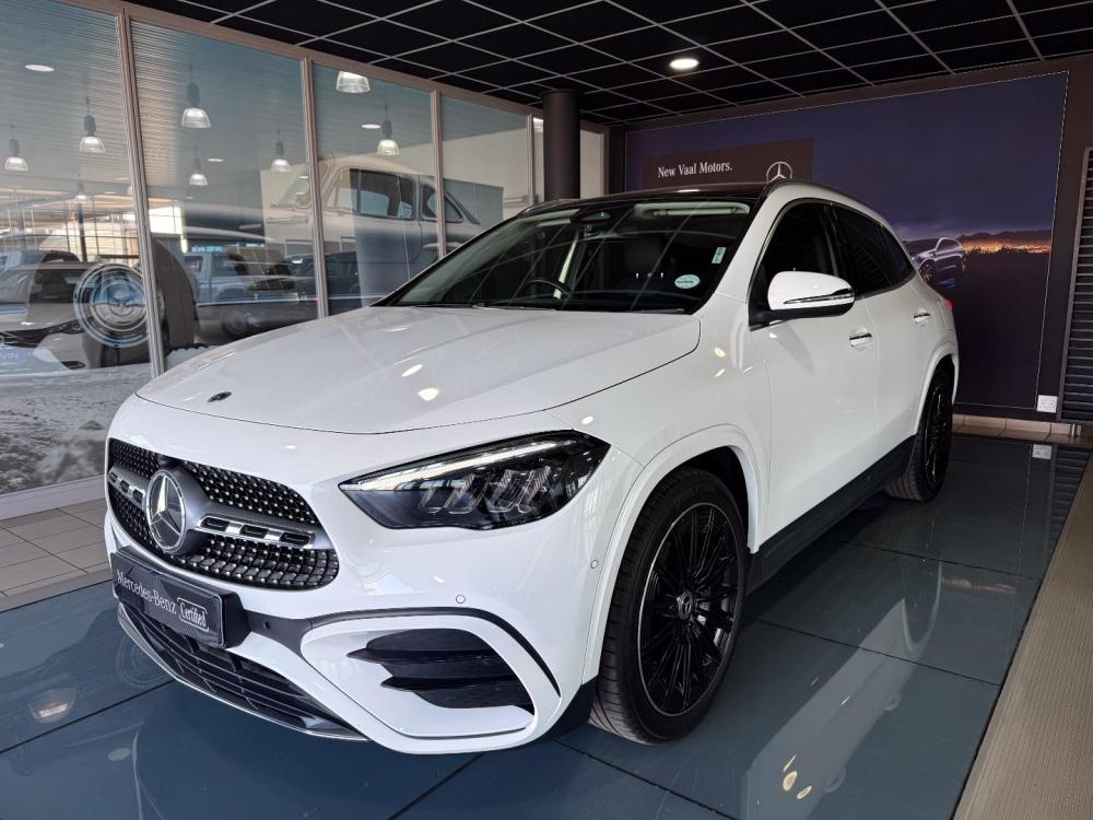 Mercedes-Benz GLA 200 Auto, image 1