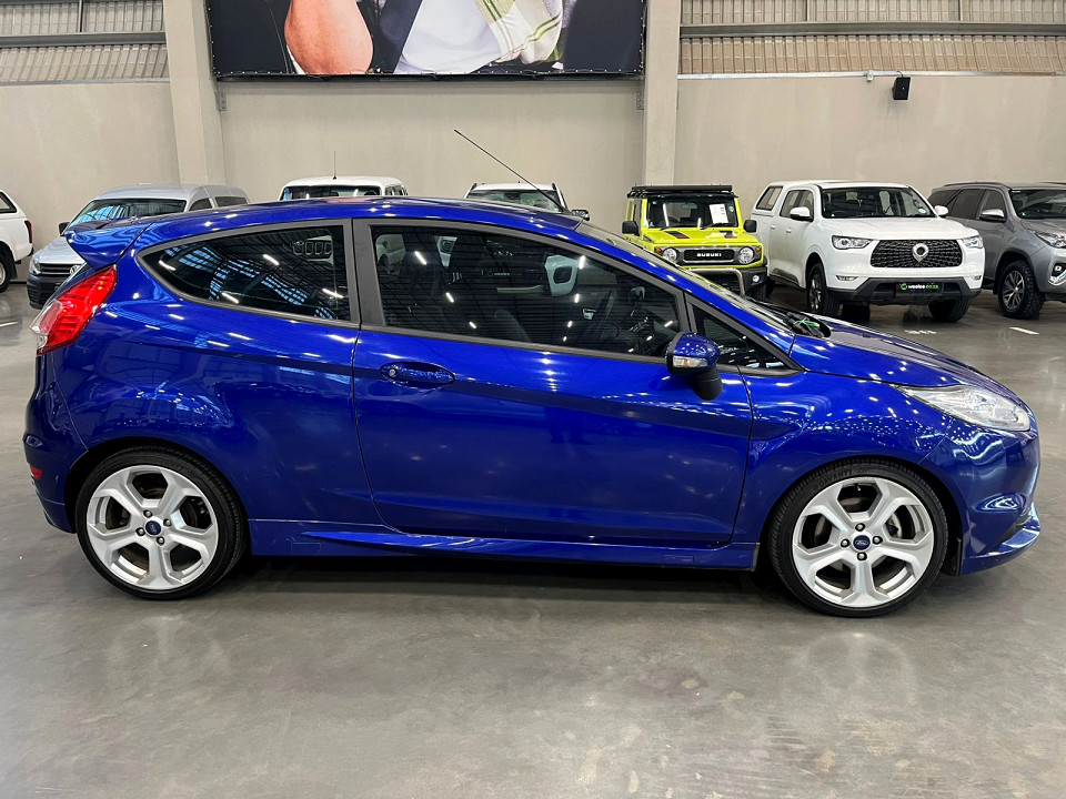 FORD FIESTA ST 1.6 ECOBOOST GDTi, image 2