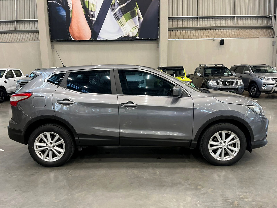 NISSAN QASHQAI 1.2T VISIA, image 2