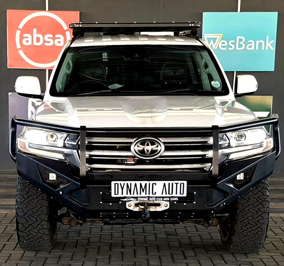 TOYOTA LANDCRUISER 200 V8 4.5D VX A/T, image 2