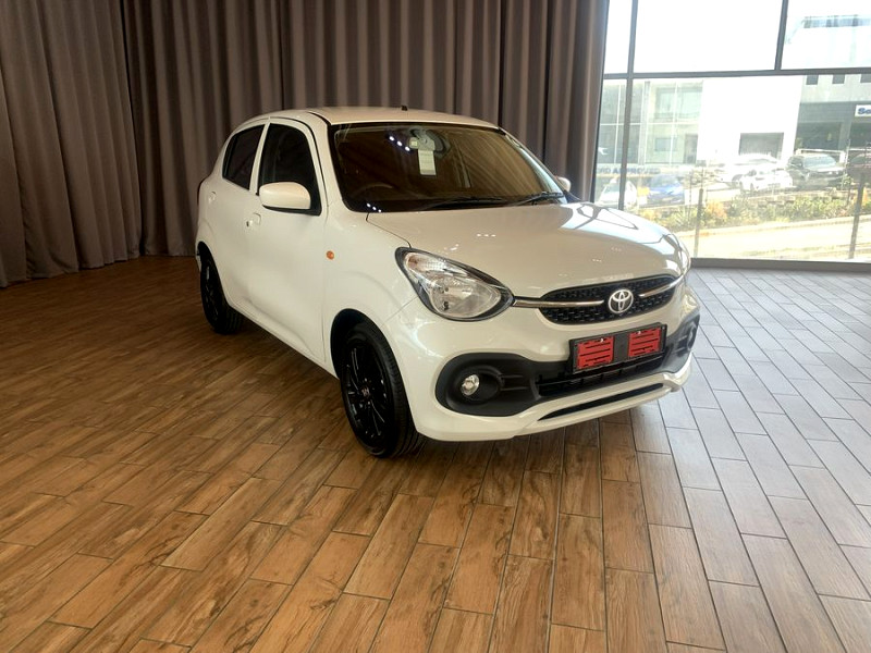 TOYOTA VITZ 1.0 XR, image 1