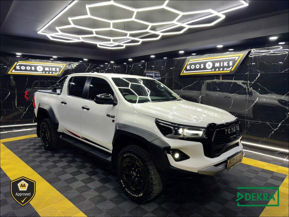 TOYOTA HILUX 2.8 GD-6 GR-S 4X4 A/T P/U D/C, image 1