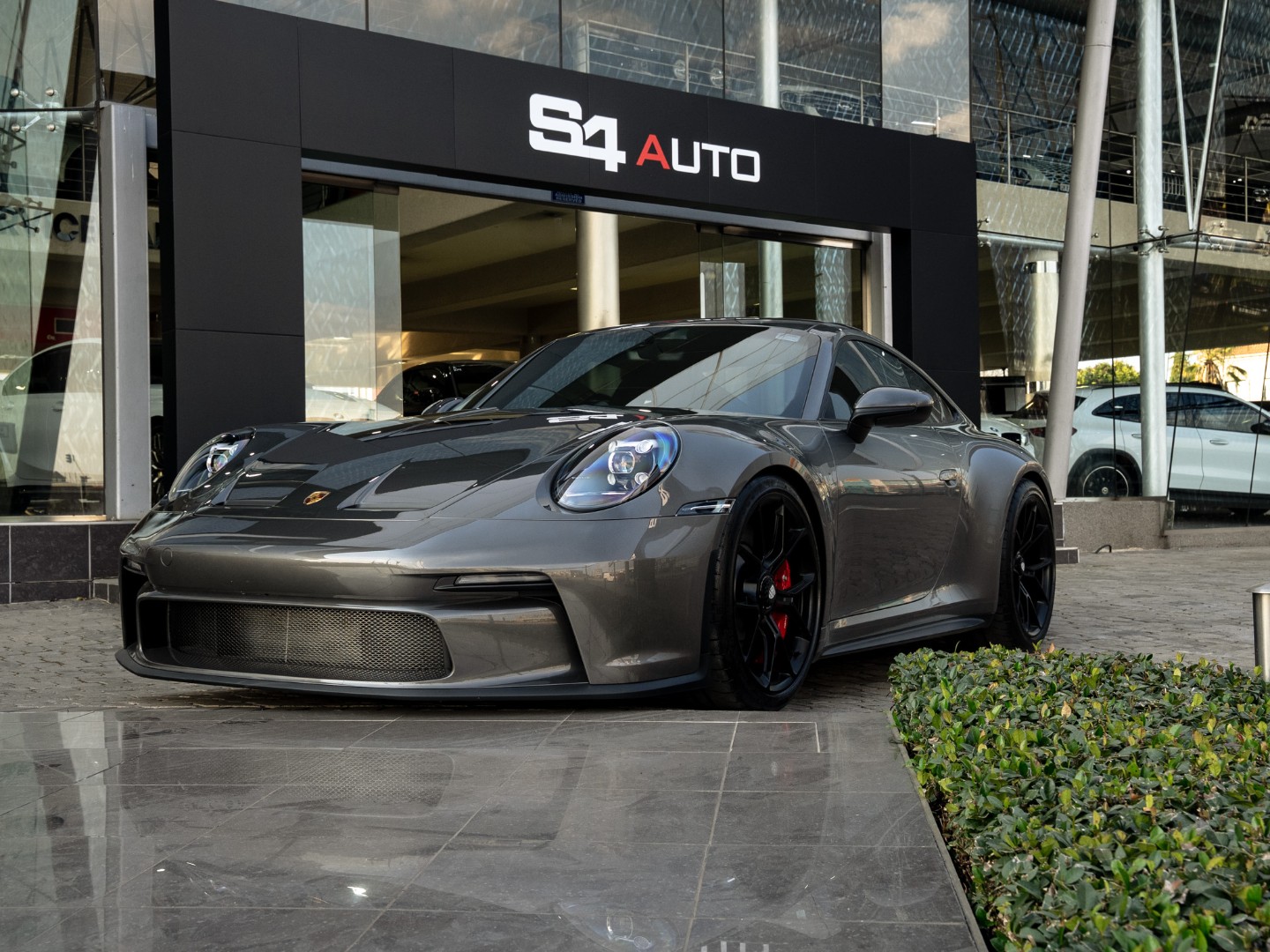 PORSCHE 911 GT3 TOURING PACKAGE (992)