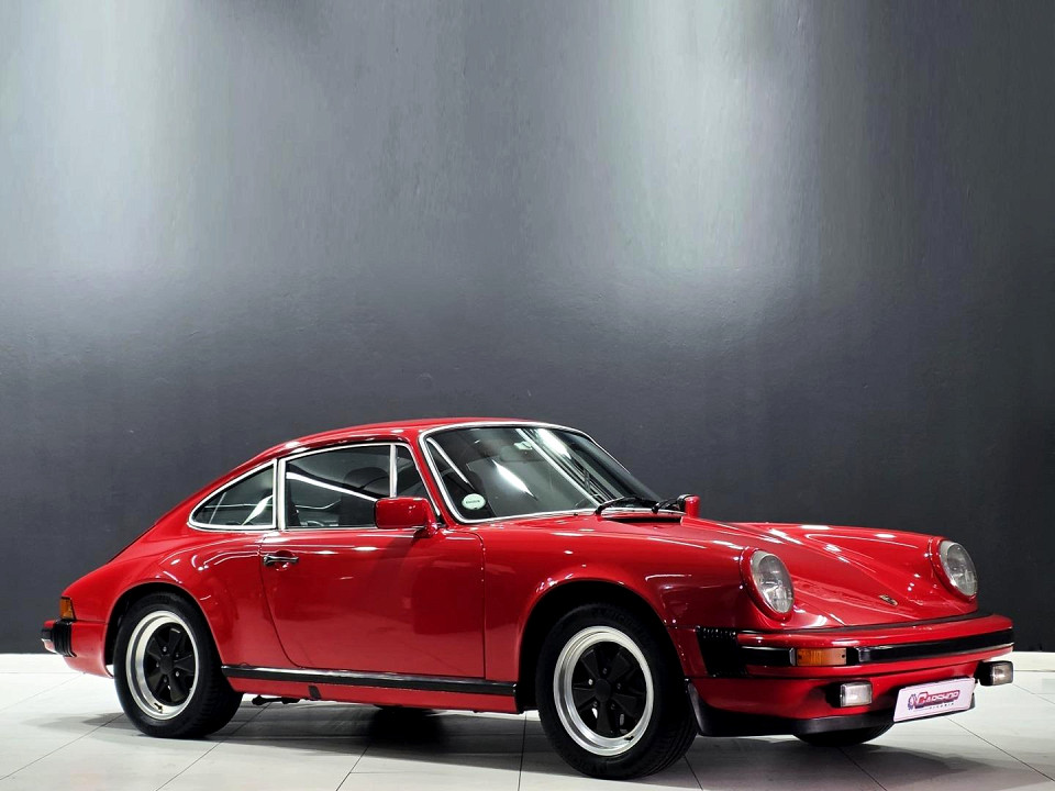PORSCHE 911 CARRERA COUPE