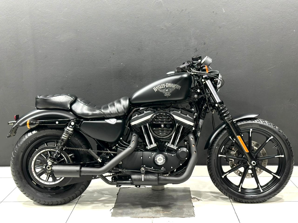 HARLEY-DAVIDSON 883 Iron, image 2