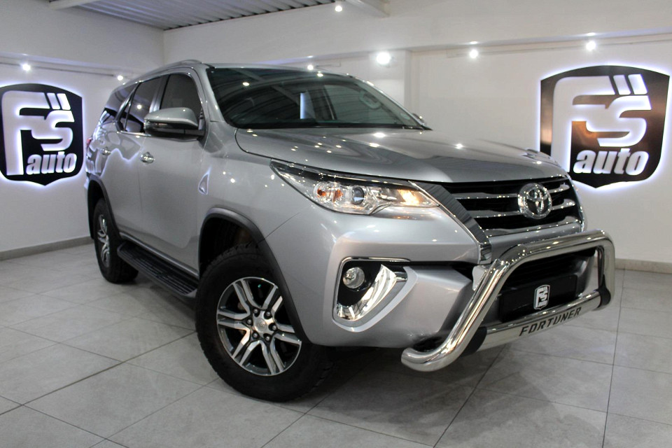 TOYOTA FORTUNER 2.4GD-6 R/B A/T, image 1