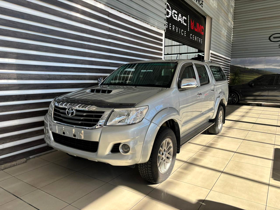 TOYOTA HILUX 2.5 D-4D VNT 106KW R/B P/U D/C, image 1