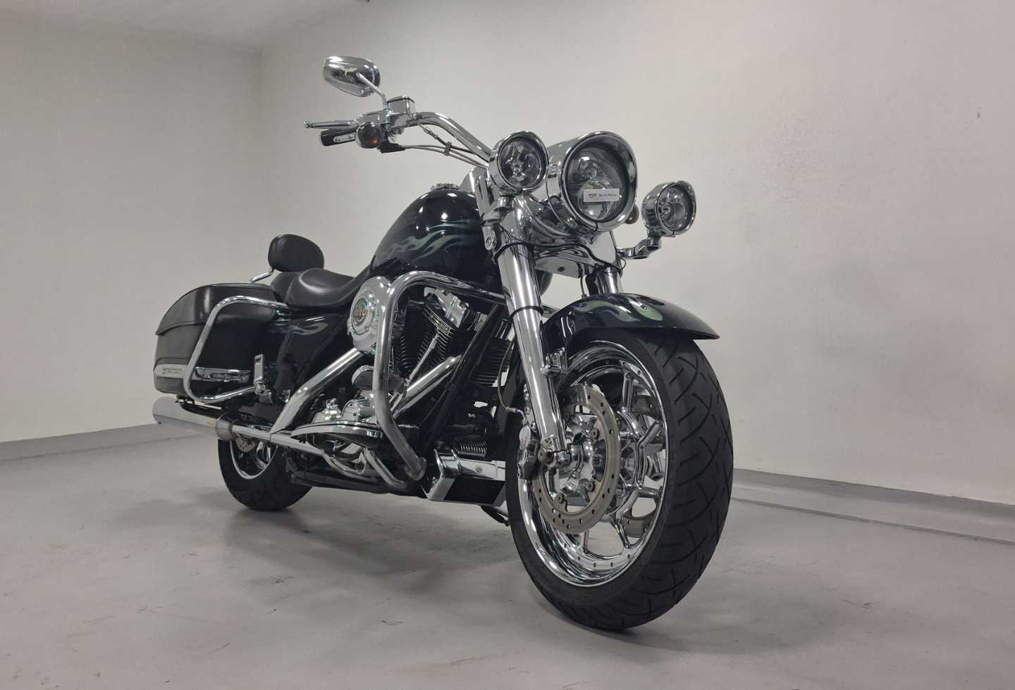 HARLEY DAVIDSON ROAD KING SPECIAL 114, image 2