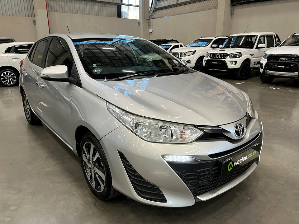TOYOTA YARIS 1.5 XS CVT 5Dr, image 1