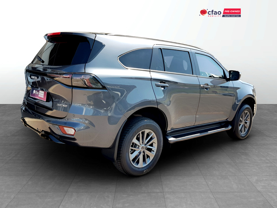 ISUZU MU-X 3.0D LS A/T, image 2