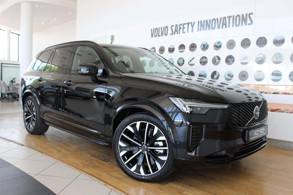 Volvo XC90 T8 Ultra Dark (PHEV), image 1