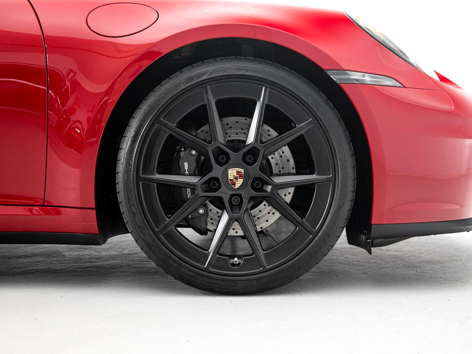 PORSCHE 911 CARRERA (992), image 2