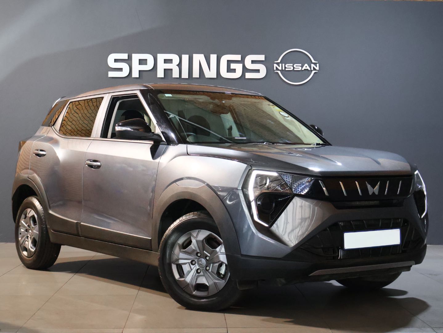 MAHINDRA XUV3XO 1.2T MX2, image 1