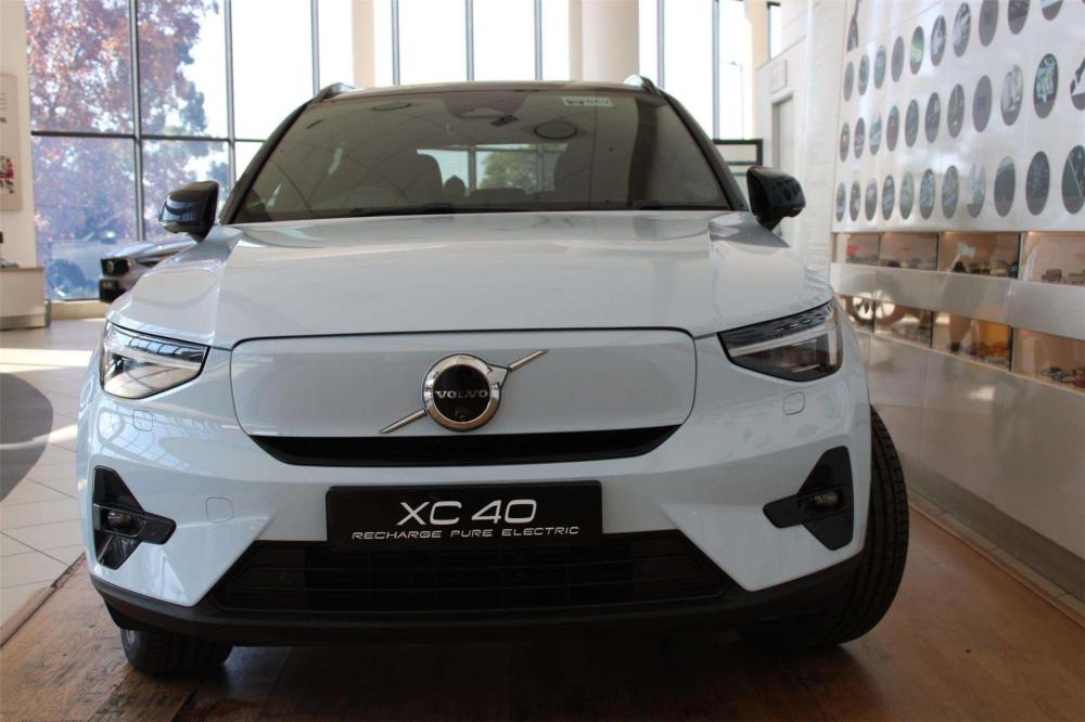 Volvo XC40 Recharge Twin Motor, image 2