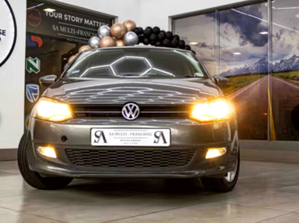VOLKSWAGEN POLO 1.4 COMFORTLINE 5DR, image 2