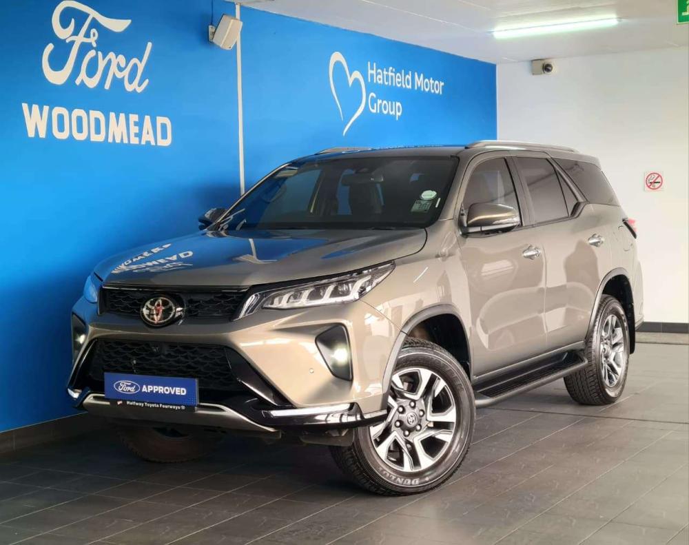 TOYOTA  FORTUNER 2.8 GD-6 4X4 VX A/T, image 1