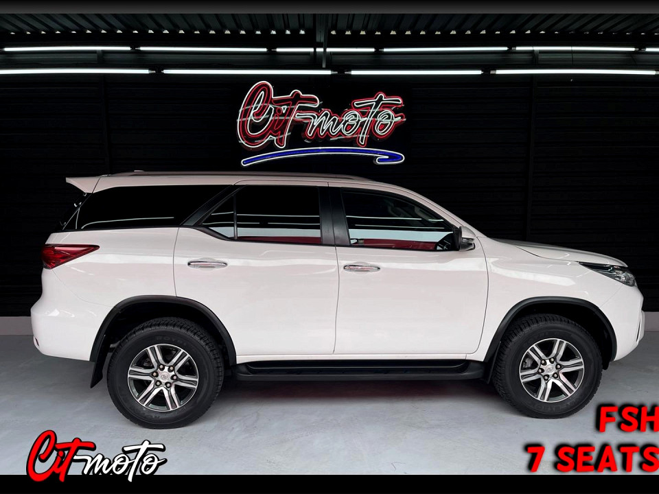 TOYOTA FORTUNER 2.4GD-6 R/B, image 1