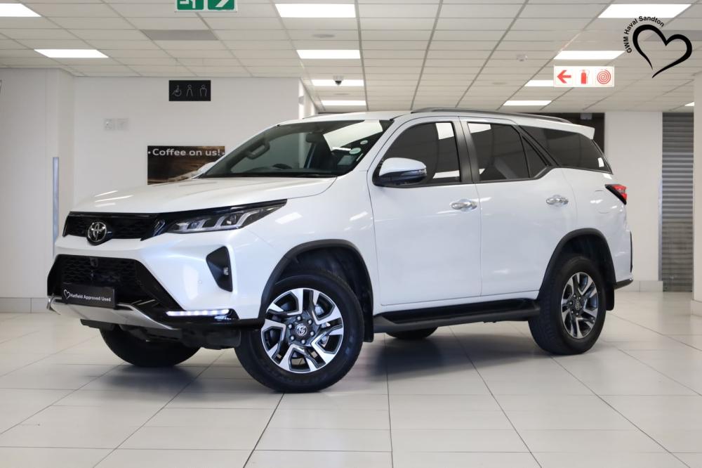 TOYOTA FORTUNER 2.8GD-6 VX A/T, image 1