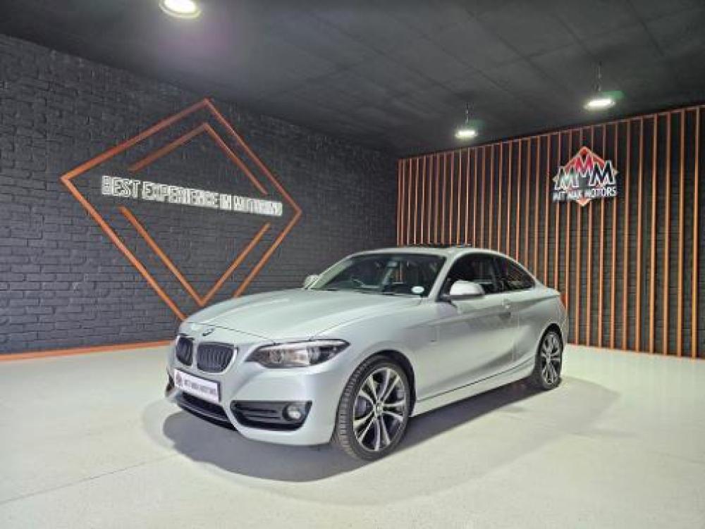 BMW 220i Coupe Sport Auto, image 1