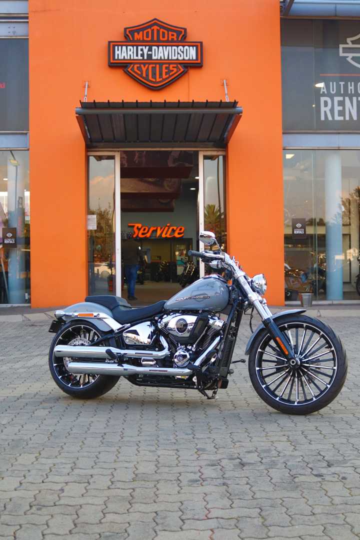 HARLEY DAVIDSON SOFTAIL BREAKOUT 117, image 1