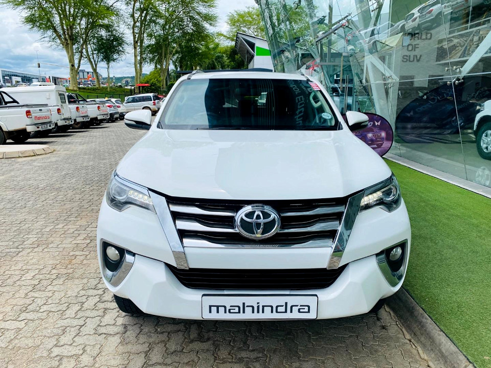 TOYOTA FORTUNER 2.8GD-6 R/B, image 2