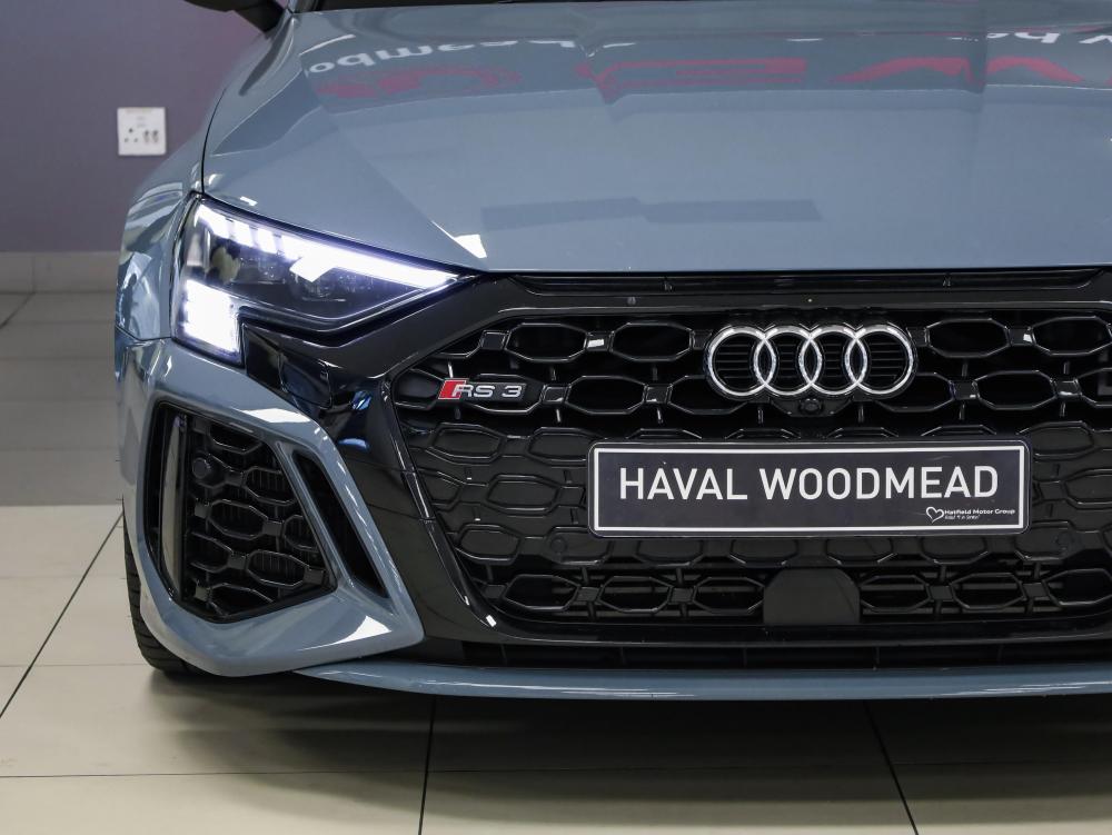 Audi RS3 Sportback quattro S Tronic, image 2
