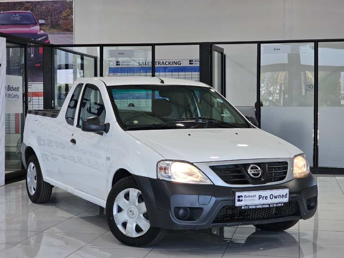 NISSAN NP200 1.6  A/C SAFETY PACK P/U S/C, image 1
