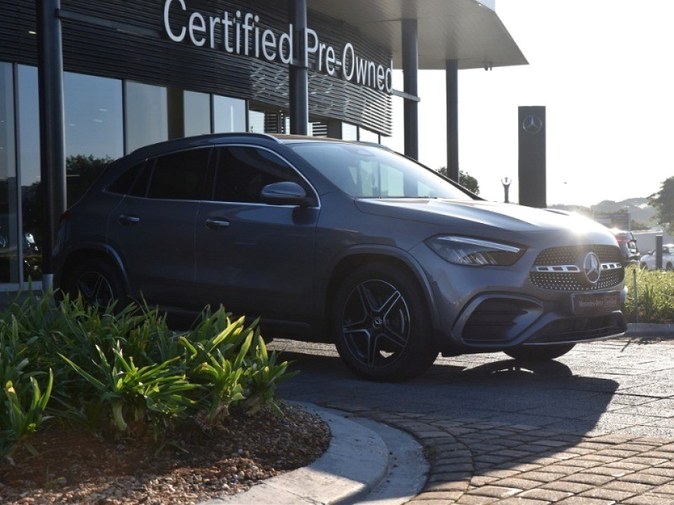 MERCEDES-BENZ GLA 200 A/T, image 1