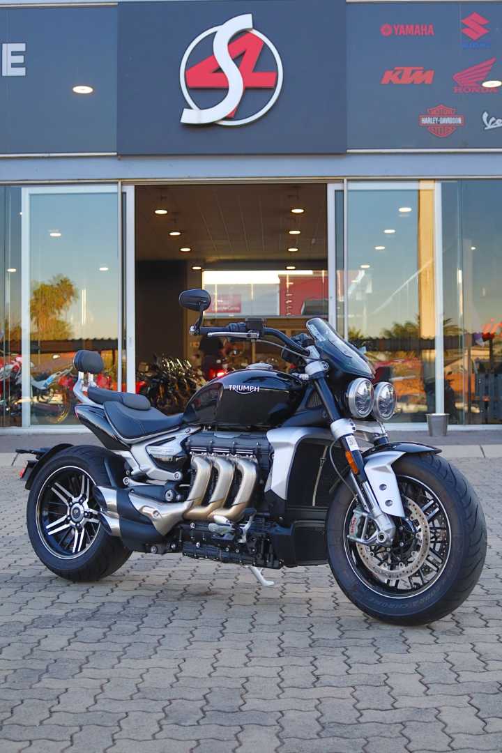 TRIUMPH ROCKET 3 GT, image 1