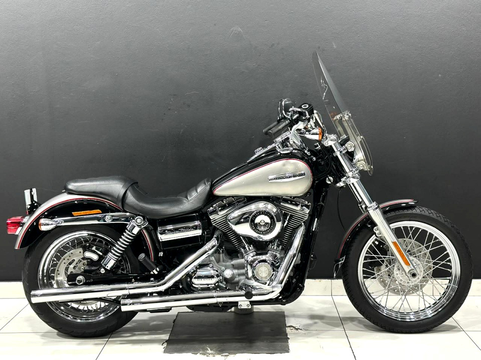 HARLEY-DAVIDSON DYNA SUPER GLIDE CUSTOM, image 2