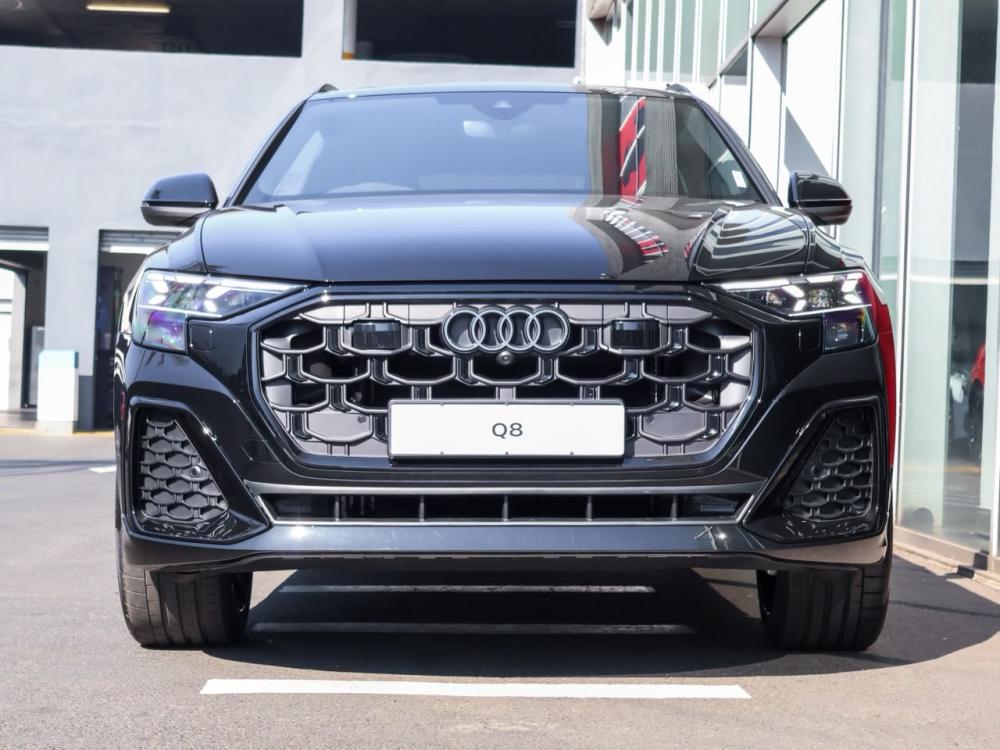AUDI Q8 45TDI QUATTRO TIP, image 2