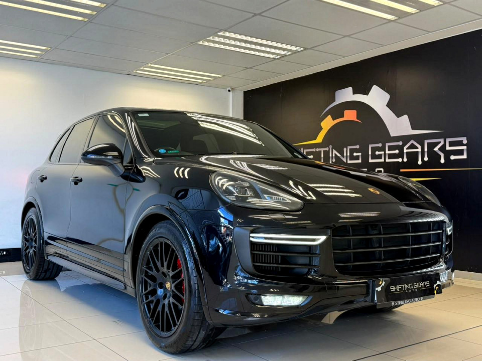 PORSCHE CAYENNE GTS TIP (E2 GEN II)