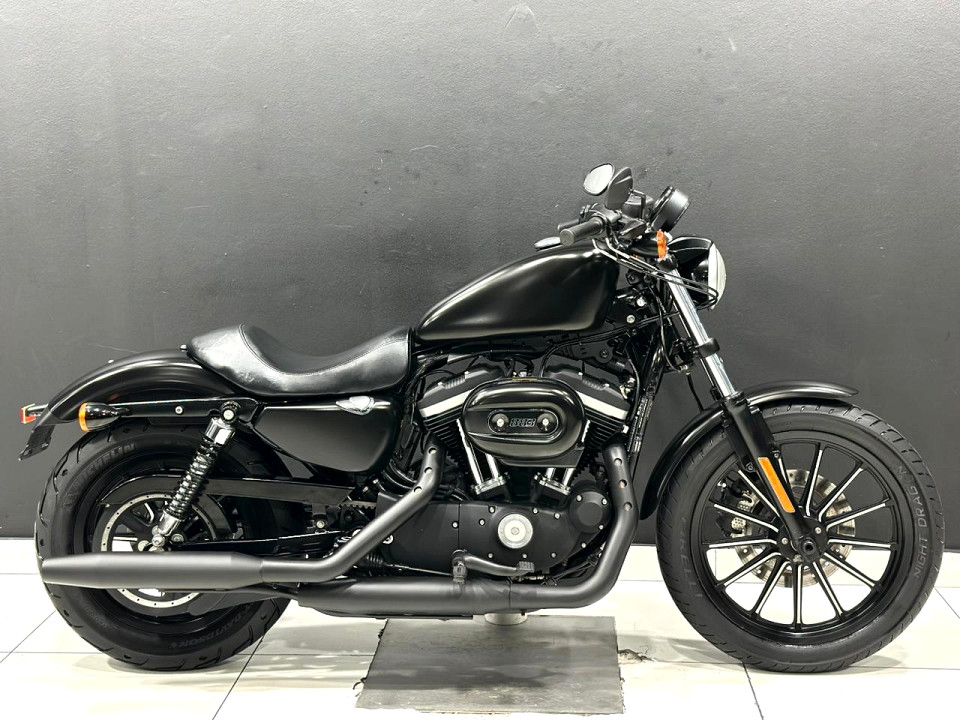HARLEY-DAVIDSON SPORTSTER 883, image 2