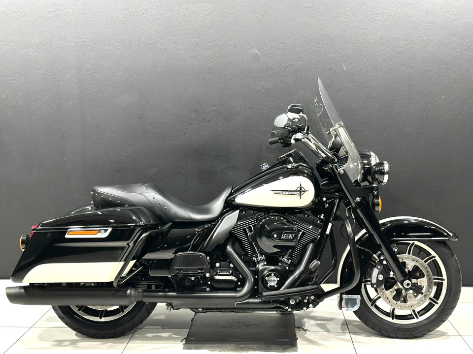 HARLEY-DAVIDSON Police Edition, image 2