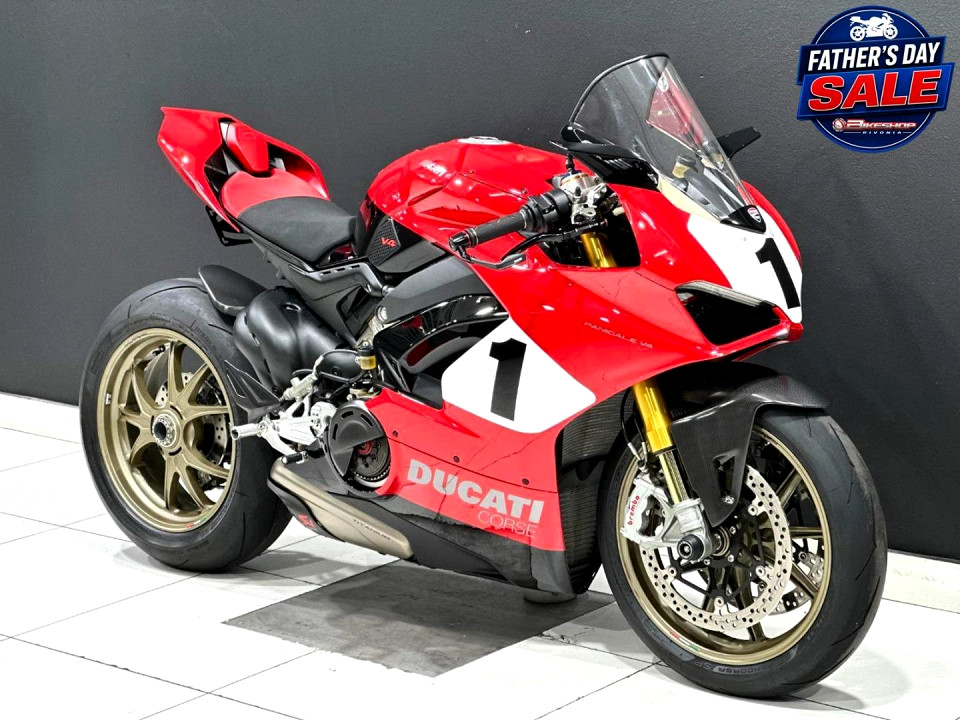DUCATI V4S 25th Anniversario 916 No. 423/500, image 1