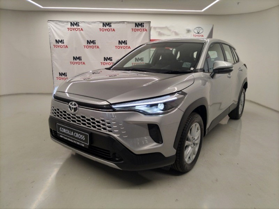 TOYOTA COROLLA CROSS 1.8 Xi , image 1