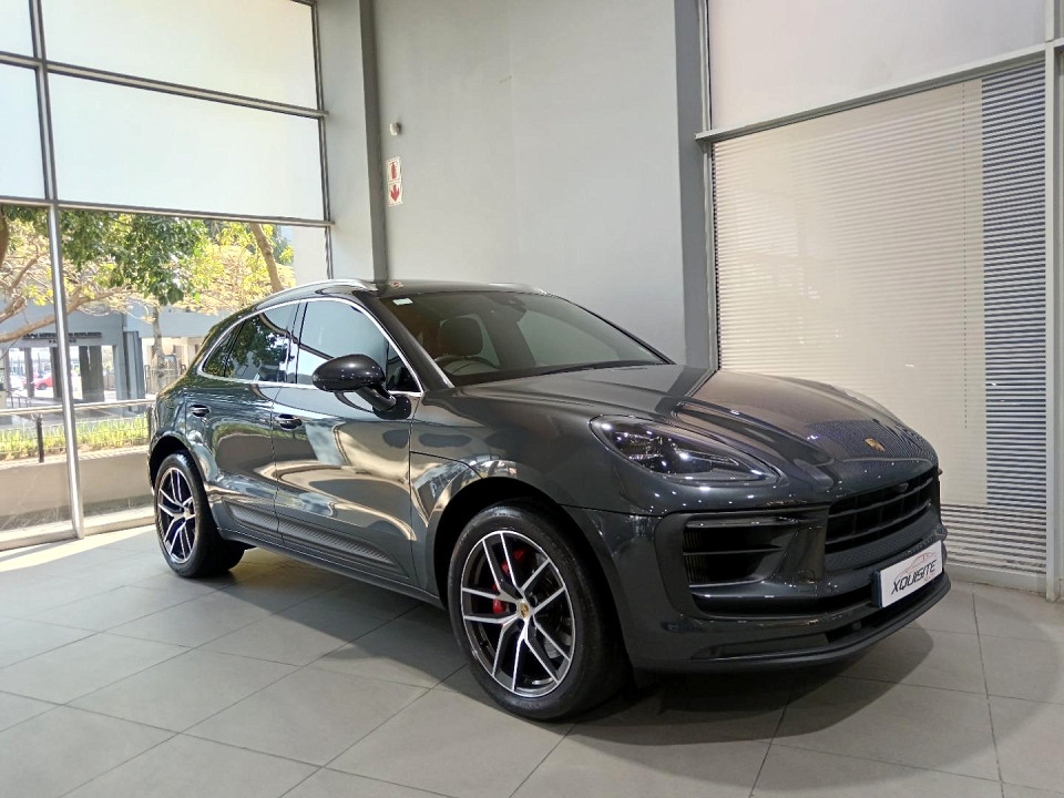 PORSCHE MACAN S