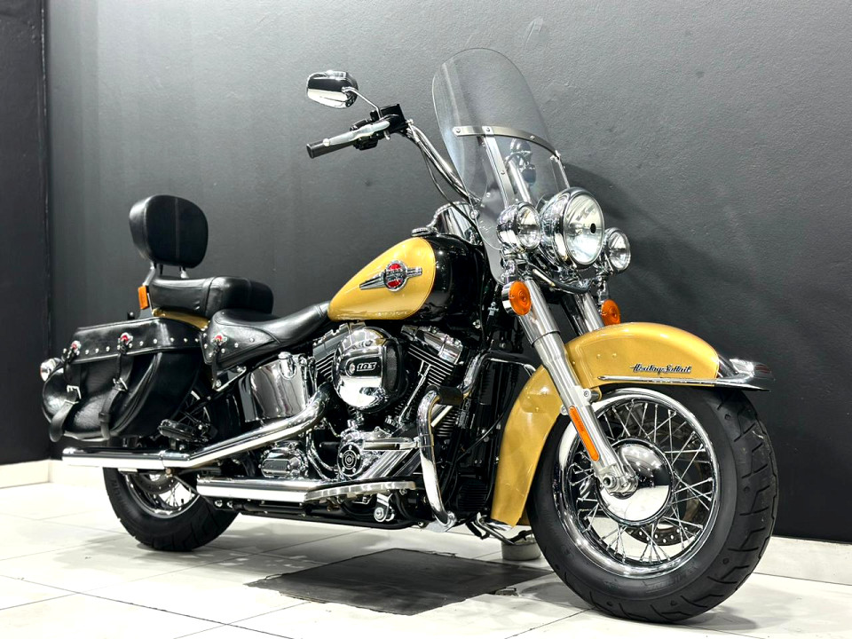 HARLEY-DAVIDSON Heritage Softail Classic, image 2