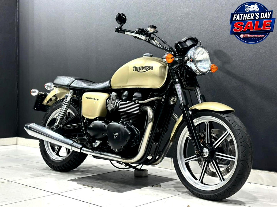 TRIUMPH 865 EFi, image 1