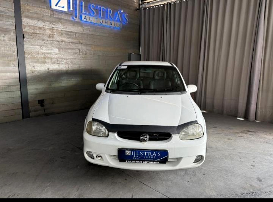 Opel Corsa 1.4i Lite, image 2