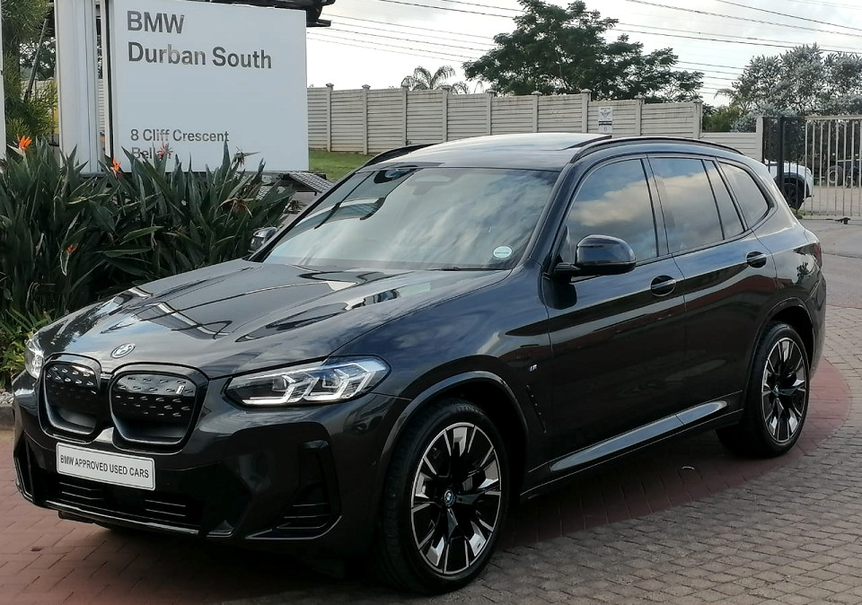 BMW iX3 , image 2