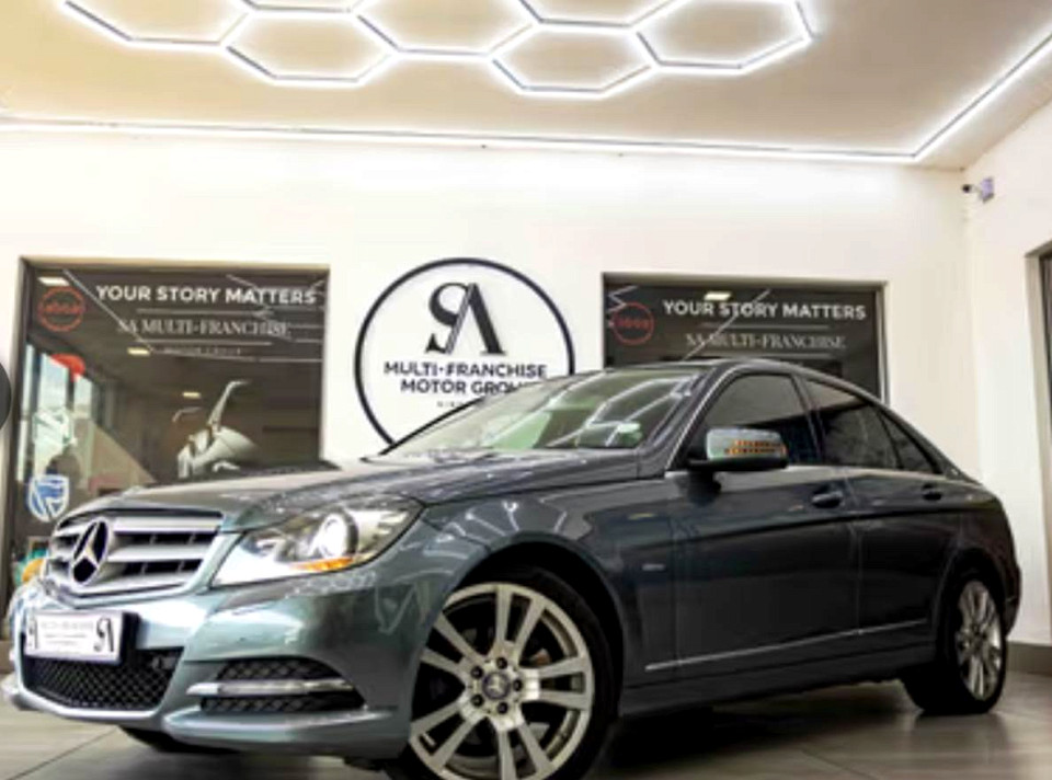 Mercedes-Benz C250CDI BlueEfficiency Avantgarde, image 1