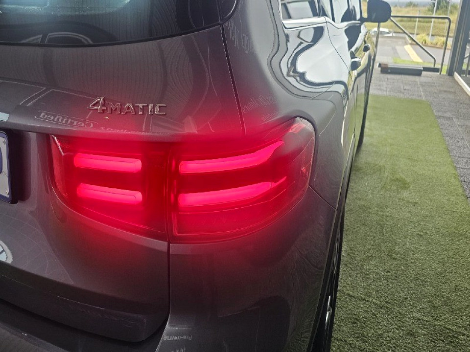 MERCEDES-BENZ GLB220d 4MATIC, image 1