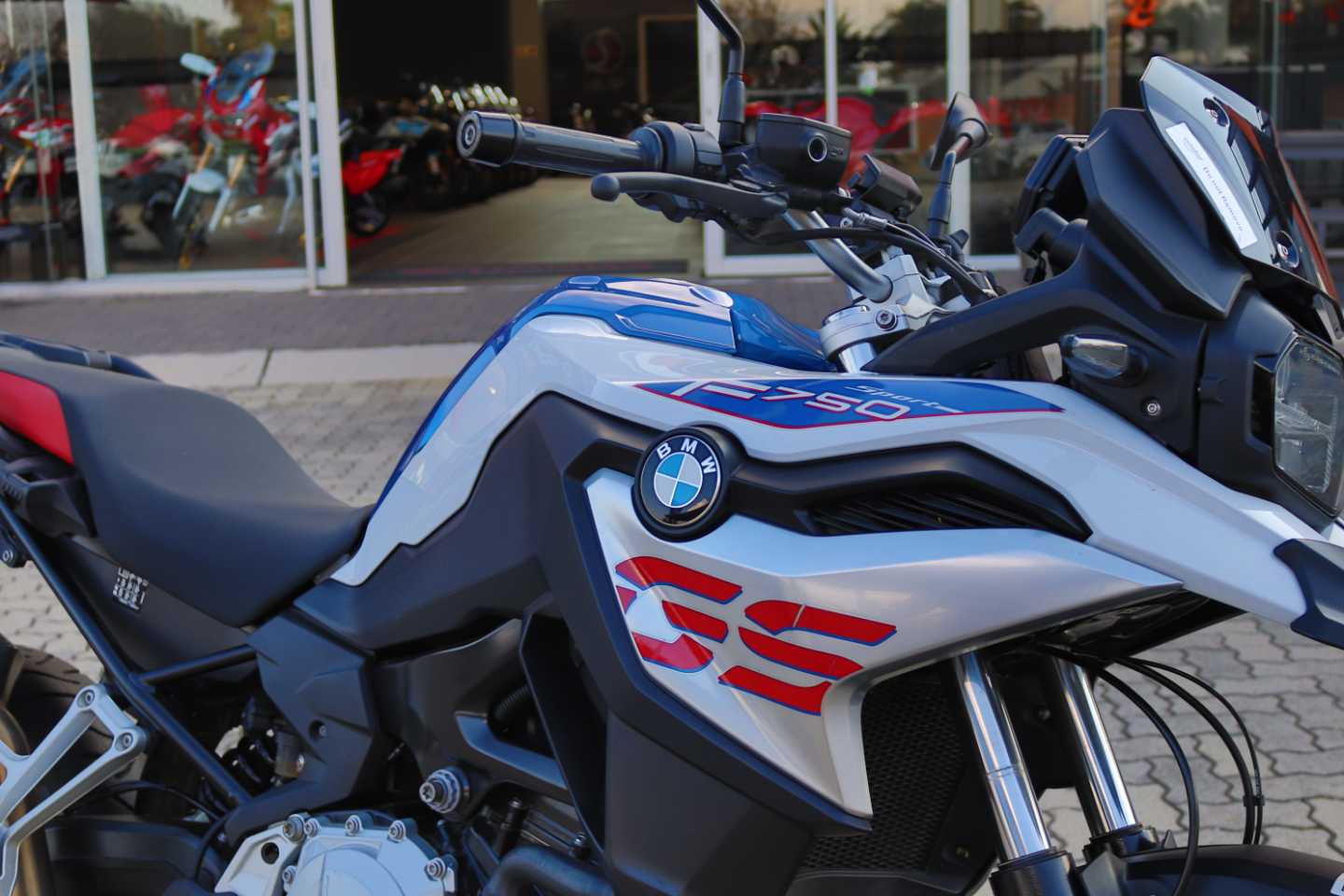BMW F 750 GS STYLE SPORT, image 2