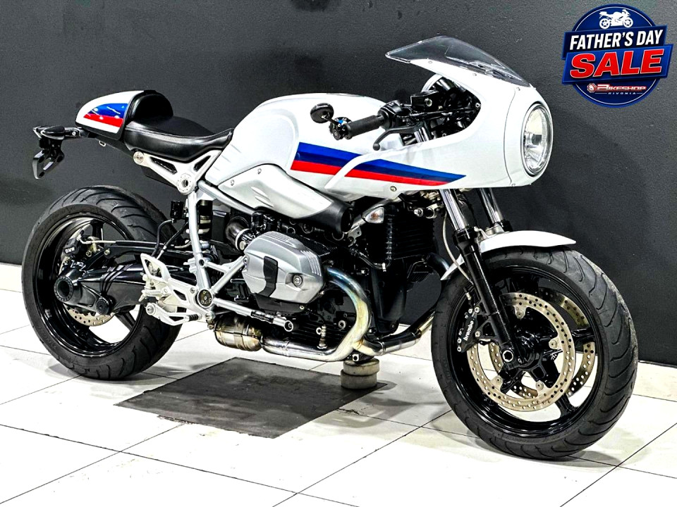BMW Racer Motorsport, image 1