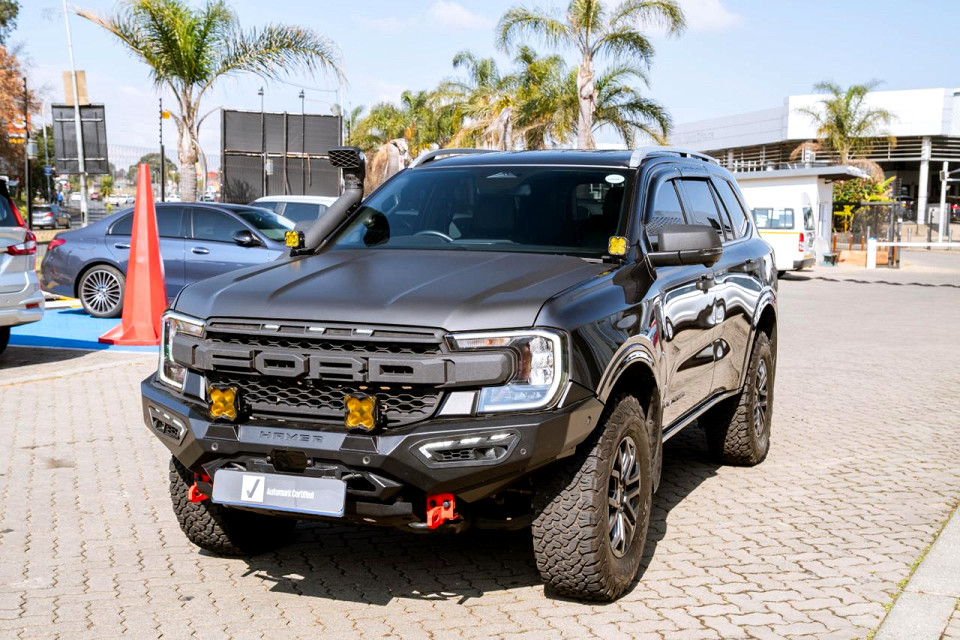 FORD EVEREST 3.0D V6 PLATINUM AWD A/T, image 2