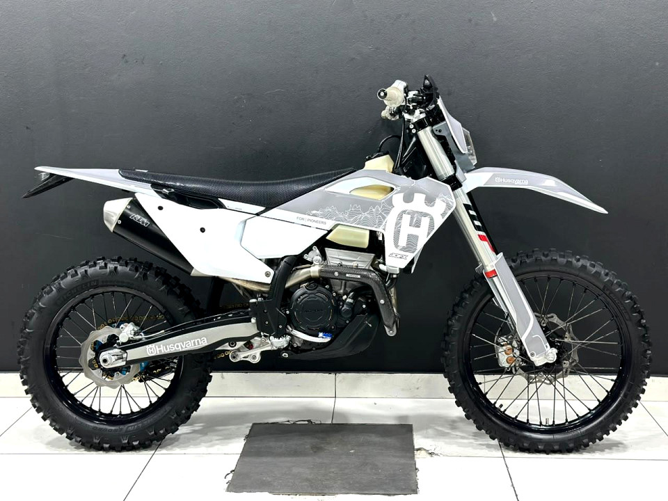 HUSQVARNA ENDURO, image 2