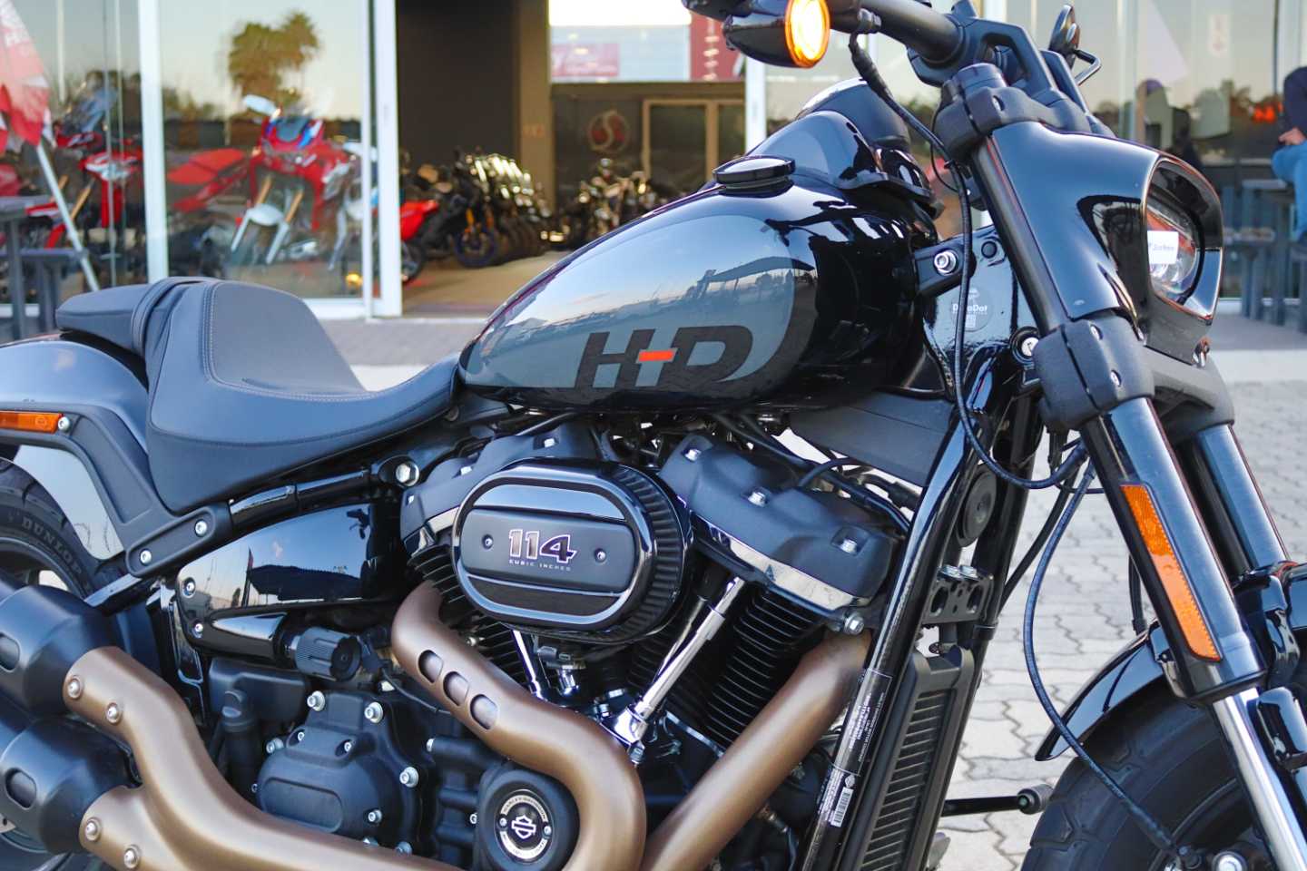HARLEY DAVIDSON FAT BOB 114, image 2